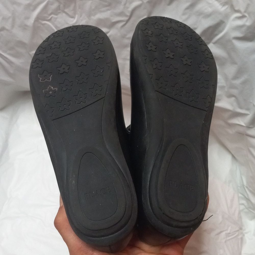 Children's Place Kitty Shoes Size 4 - Picture 10 of 13